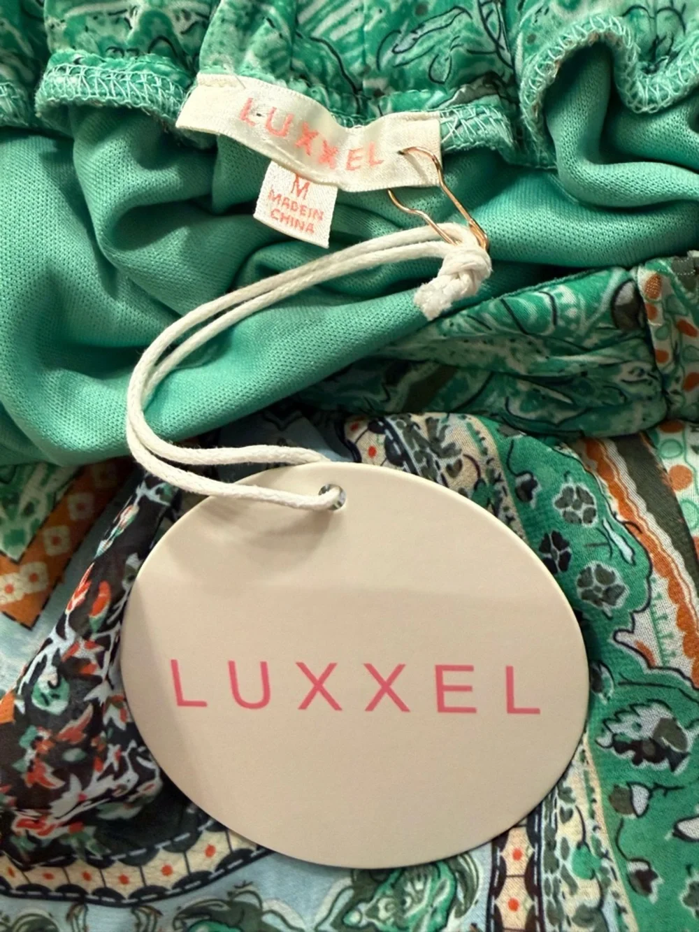 Luxxel Green Paisley Print Cut-Out Ruffle Mini Dress Size Medium NWT - Picture 4 of 8